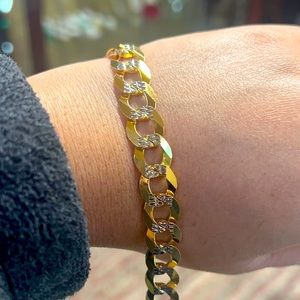 All jewelry have a different Price ✅